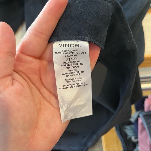 NEW Vince Stretch Suede Split Hem Crop Pant in Navy Blue Lamb Leather XS - Picture 5 of 6